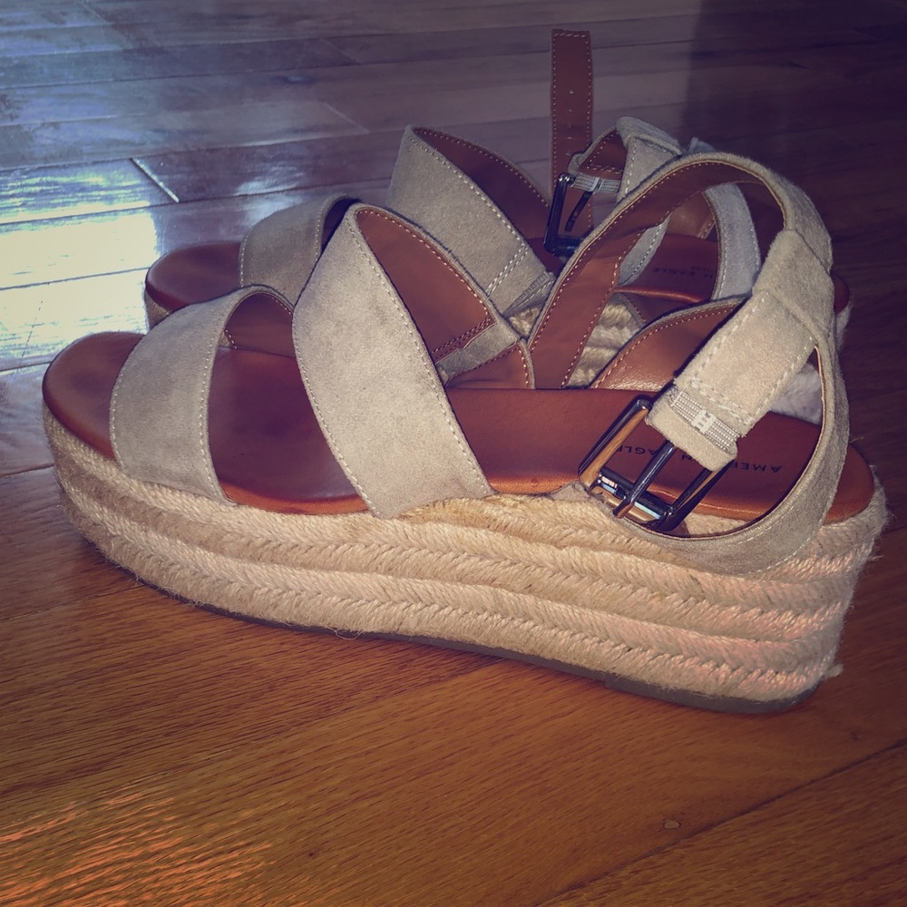 American Eagle Platform Sandal